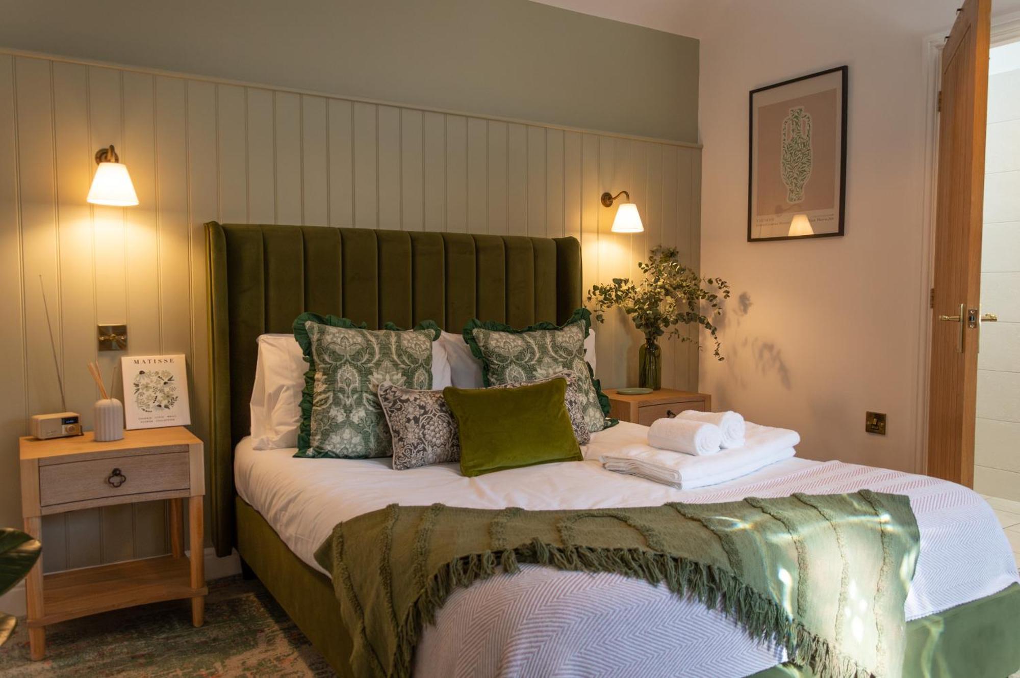 The Peacock Inn Chelsworth Eksteriør billede